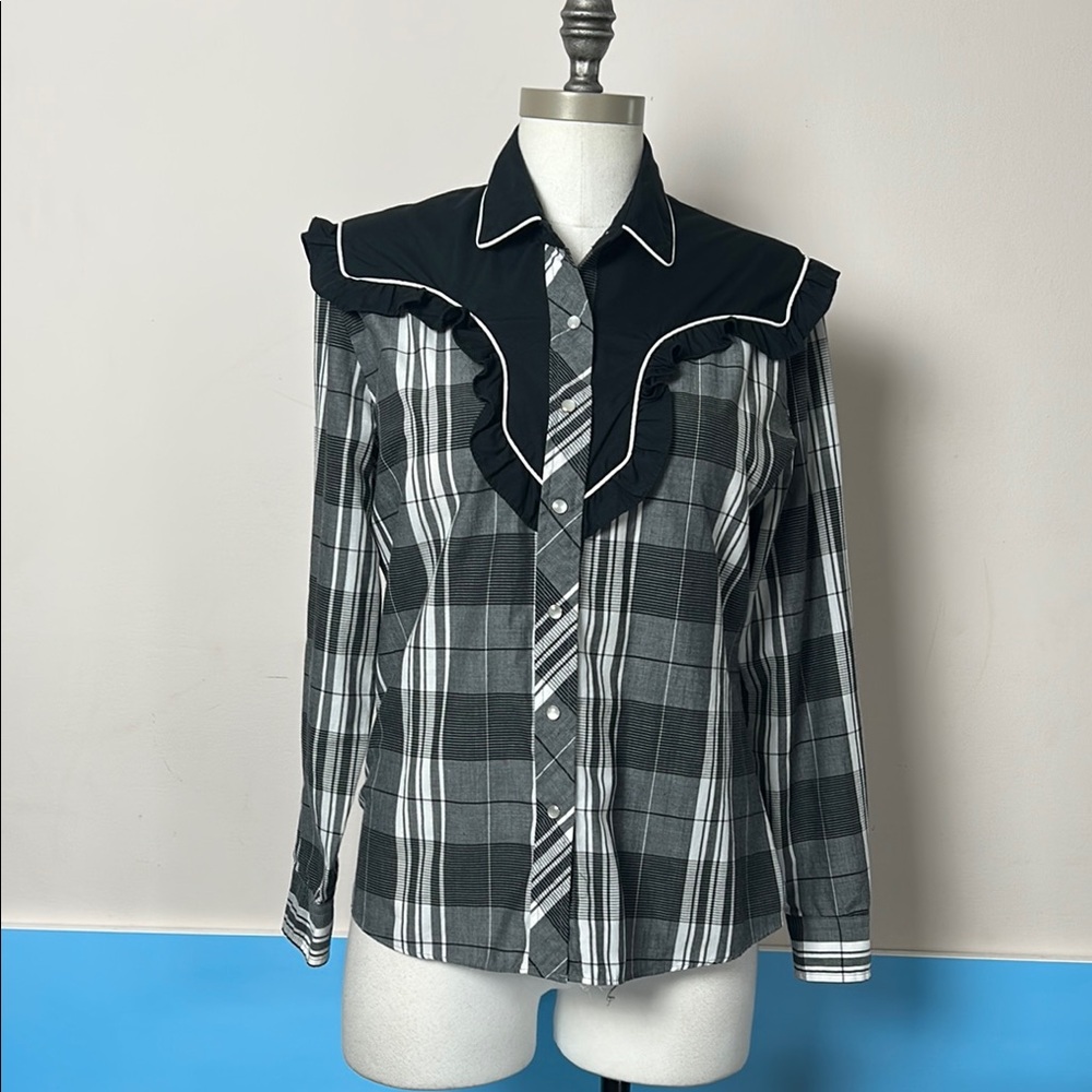 Black and Gray Plaid Western Shirt cotton blend size small